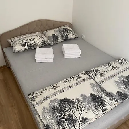 Prenociste Darija * Modrica